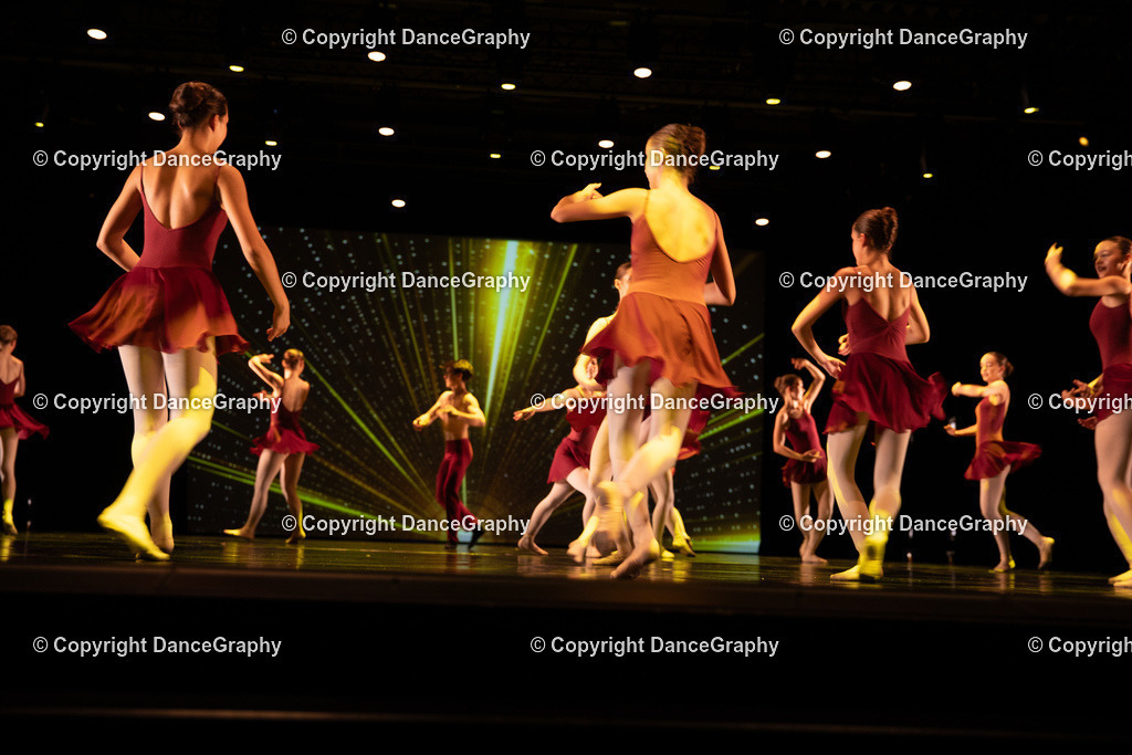 GPHY5625 | DanceGraphy - Realisiert mit Pictrs.com