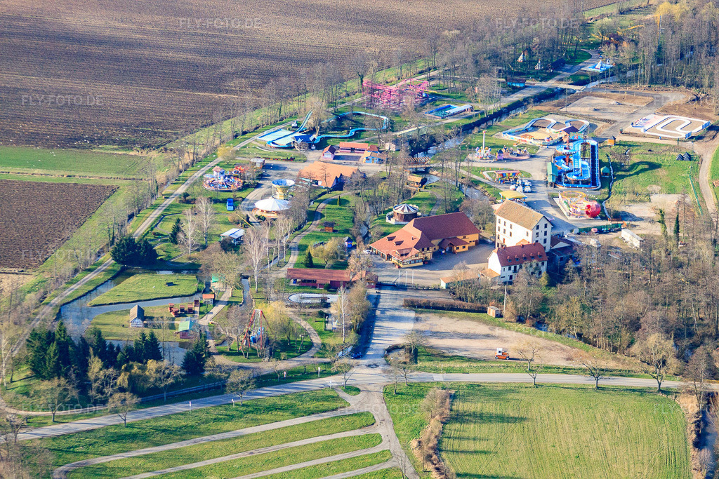 Luftbild: Freizeitpark Didiland in Gunstett im Bundesland Bas-Rhin in Frankreich. – Foto: IMG_38717.jpg vom 20.03.2011 durch Werner Riehm/FLY-FOTO.de – Auflösung des Originals: 4752 x 3168 px – Didi'land, Parc de Loisirs et d'Attractions à Morsbronn en Alsace