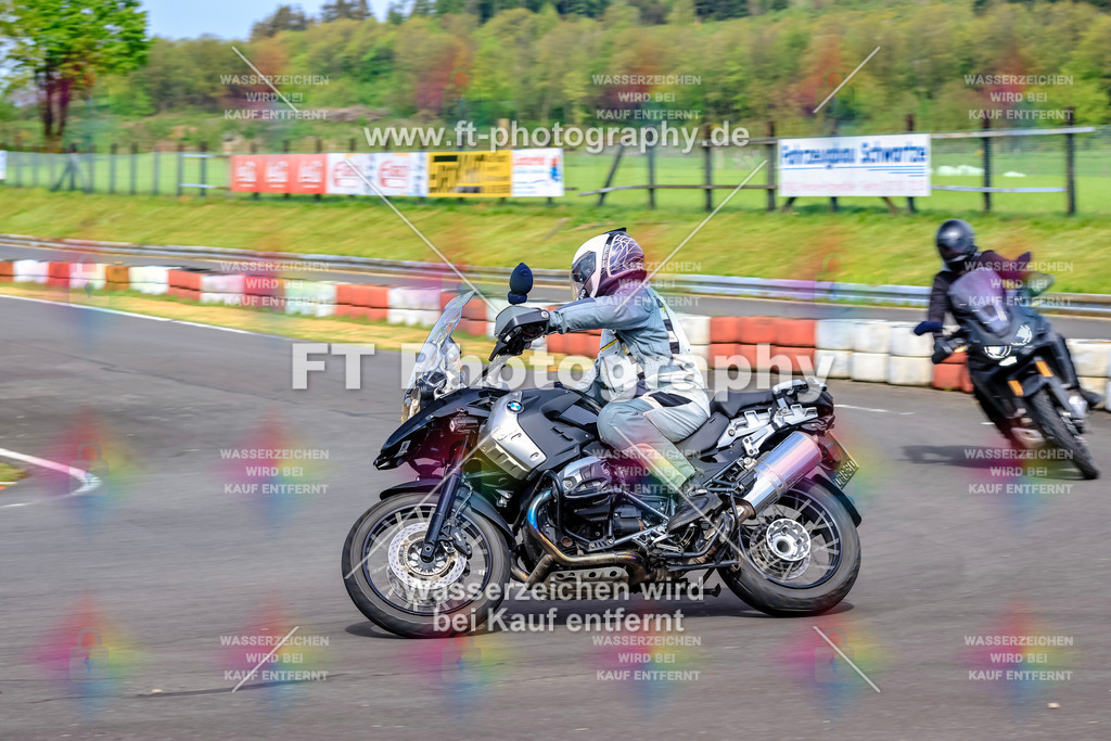 _OTO3252 | Hier findet Ihr Bilder von Touristenfahrten auf der Nürburgring Nordschleife oder von anderen Veranstaltungen die ich besucht habe. Viel Spass beim Durch Schauen 