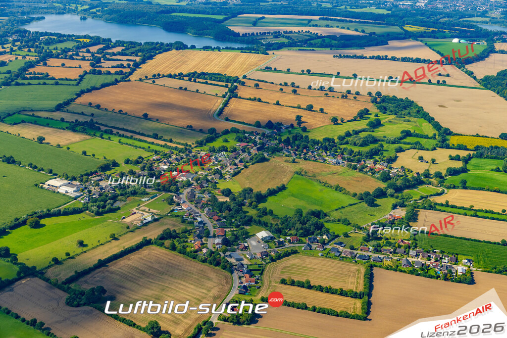 Neue Luftbildaufnahme der Stadt Kalübbe - Das Luftbild wurde 2025 vom UL-Flugzeug heraus erstellt ( keine Drohnenaufnahme ) - Hochauflösende Luftaufnahme - für Wandbilder und großformatige Ausdrucke geeignet. Das besondere Geschenk!Hier alle&nbsp;Infos zur Lizenzierung der LuftaufnahmeWir fliegen auch dieses Jahr wieder in Ihre Region um Luftbilder zu erstellen.- Luftbild anfragen