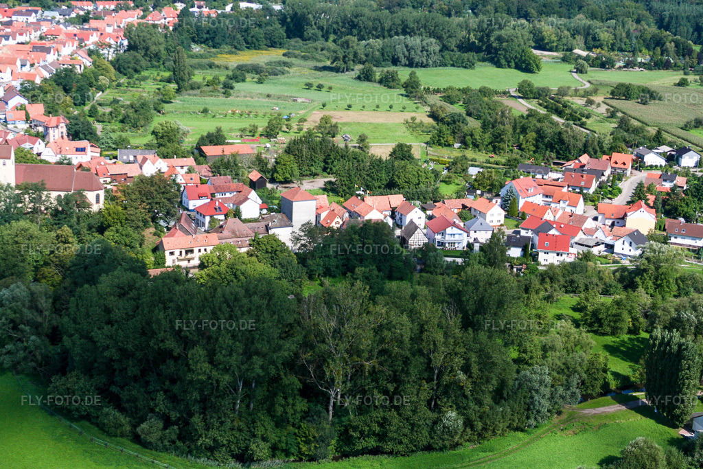 Luftbild: Ludwigstr in Berg im Bundesland Rheinland-Pfalz in Deutschland. Foto: IMG_3617.jpg vom 31.08.2006 durch Werner Riehm/FLY-FOTO.de