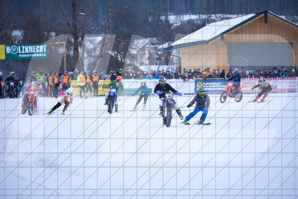 11. Holzknecht Skijöring | Skijöring am 24.01.2026: 11. Holzknecht Skijöring in Gosau am Dachstein, Oberösterreich, ÖsterreichFoto: © 2026 Martin Bihounek | mb-creative.eu