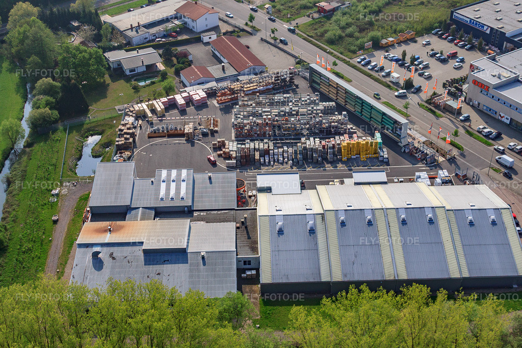 Luftbild: Union Bauzentrum Hornbach Kandel im Ortsteil Minderslachen in Kandel im Bundesland Rheinland-Pfalz in Deutschland. Foto: IMG_26332.jpg vom 27.04.2010 durch Werner Riehm/FLY-FOTO.deKandel | Union Bauzentrum Hornbach GmbH