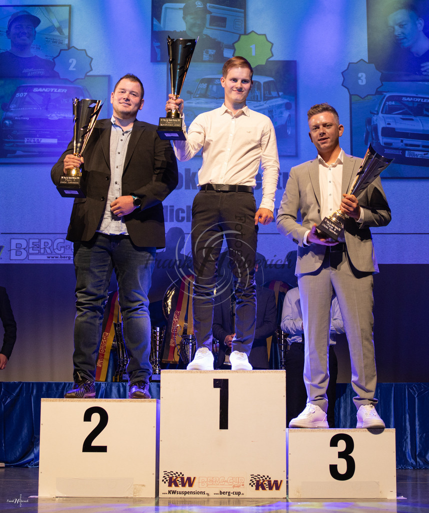KW Berg Cup Siegerehrung 2025 | Frank Herberich Fotografie, Frank Herberich, Fotografie, Hochzeit, Portrait, St. Peter Ording, Ording, Westerhever, Nordsee, Frank Fotografie, Hardheim,  Odenwald,Walldürn, Band,Eventfotografie - Realisiert mit Pictrs.com