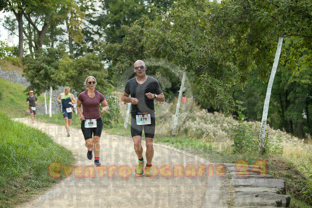 250824_1402_EX1_4682 | Sportfotografie im Rhein-Sieg Kreis, Köln, Bonn, NRW, Rheinland Pfalz, Hessen, etc. Unser Tätigkeitsfeld umfasst den Laufsport vom Volkslauf über den Marathon, Duathlon, Triathon bis zum Ultralauf wie Kölnpfad Ultra oder Schindertrail.