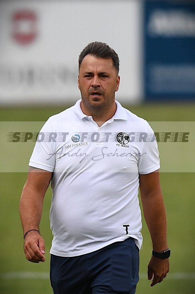 D5S_5047 | Kaufen Sie Sportbilder im Onlineshop von Andy Scherrer Sportfotografie. Faszinierende Bilder von Sportevents aus der ganzen Schweiz. Fussball, Frauenfussball, Unihockey, Handball, Schwingen und weiteren Sportarten. - Realisiert mit Pictrs.com