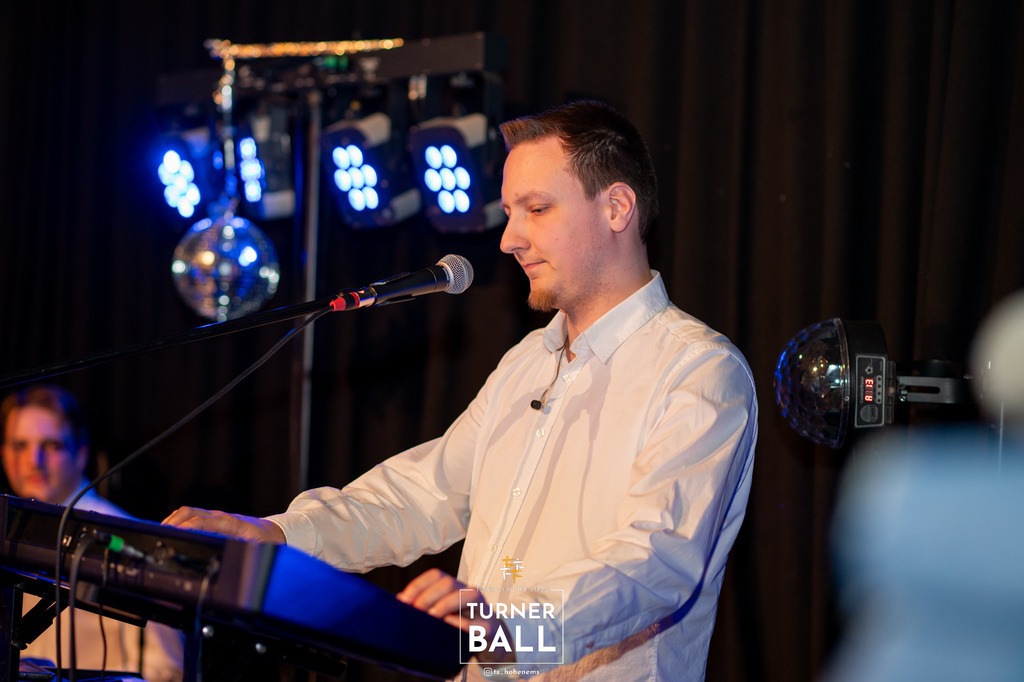 DSC_0404 | "Fussifoto.com – Ihr Ansprechpartner für hochwertige Fotografie! Entdecken Sie kreative Bilder und professionelle Dienstleistungen. Kontaktieren Sie uns für Ihre Projekte!"