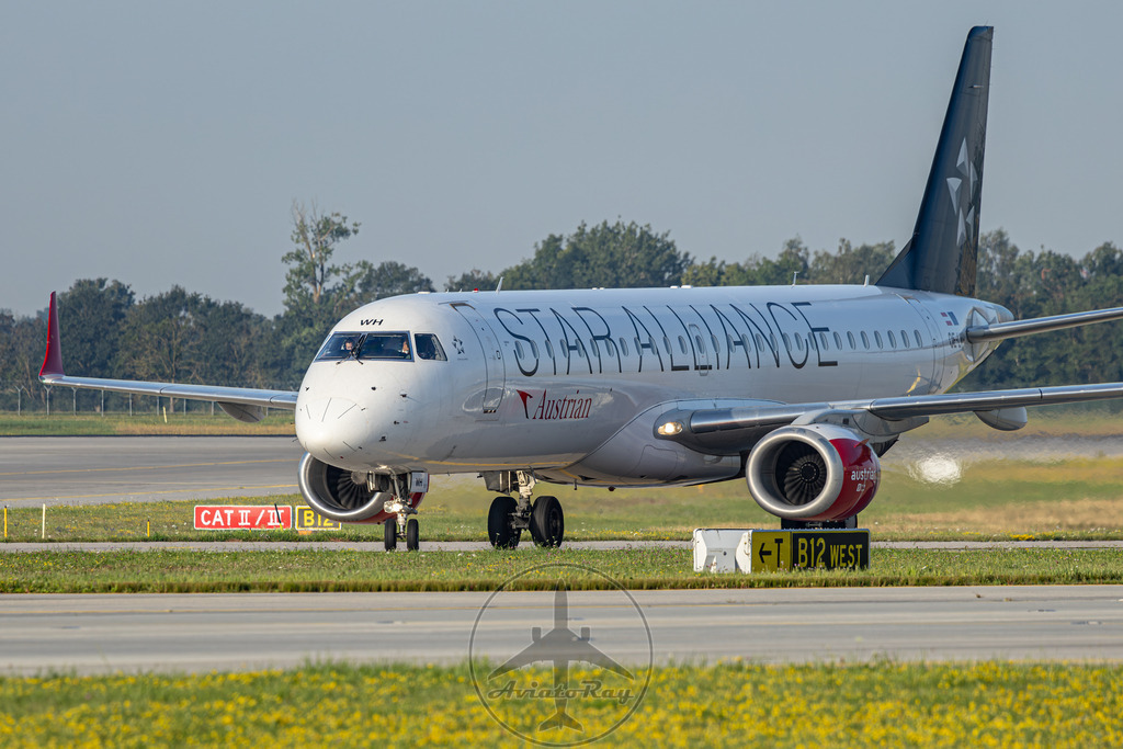 OS111-E195-OE-LWH-VIE-MUC-20240727-3 | Browse breathtaking aviation photography and order high-quality prints from AviatoRay's gallery. Perfect for enthusiasts and collectors. - Realisiert mit Pictrs.com
