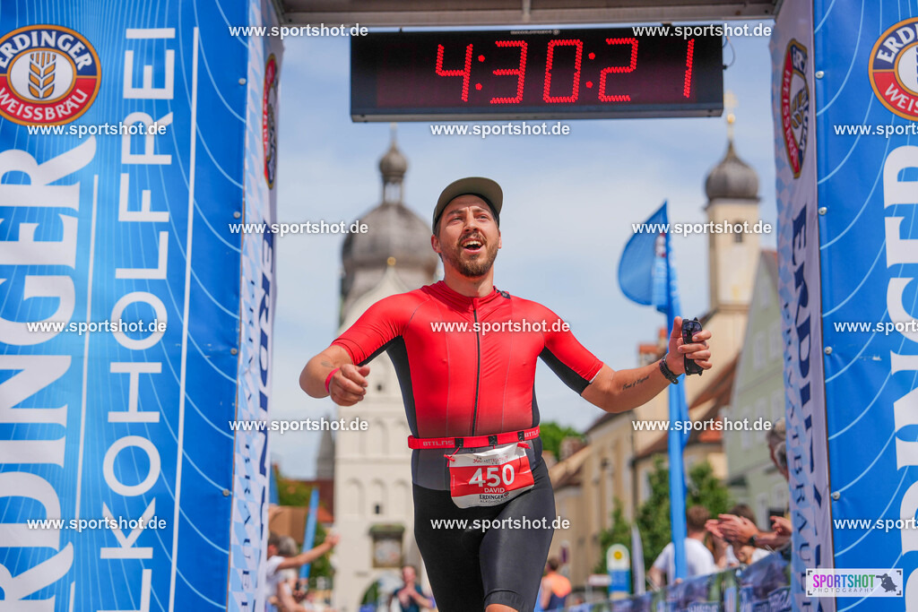 DSC05209 | Stadttriathlon Erding 2025. #yourpictrs #sportshot_your_pictrs @Sportshotphotography #stadttriathlonerding Copyright: www.sportshot.de