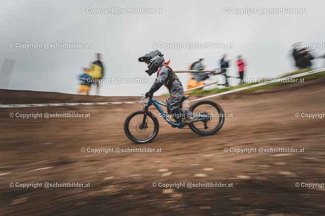 iXS_Dirtmasters_VPACE_Kids_Cup_schnittbilder_26 | schnittbilder - Realisiert mit Pictrs.com