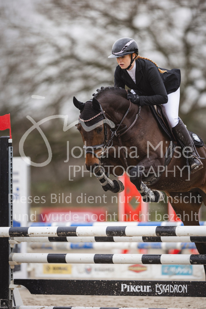 240330_Fruehlingsfest_Stil-A1_U30-396 | Deine schönsten Turniermomente als professionelle Fotos! Entdecke hochwertige Pferdesport-Fotografie im Online-Shop. Jetzt Fotos finden & bestellen!