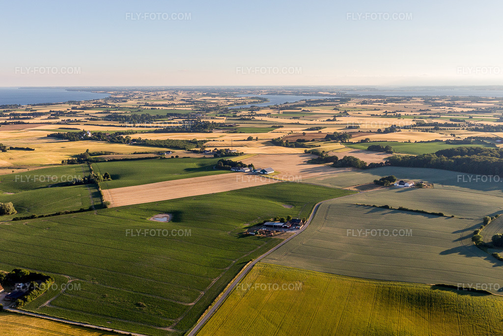 Aerial view: View of the town in Borre in the state Zealand, Denmark. – Photo: IMG_108612.jpg taken on 07/04/2018 by Werner Riehm/FLY-FOTO.com – Resolution of the original: 5338 x 3559 px