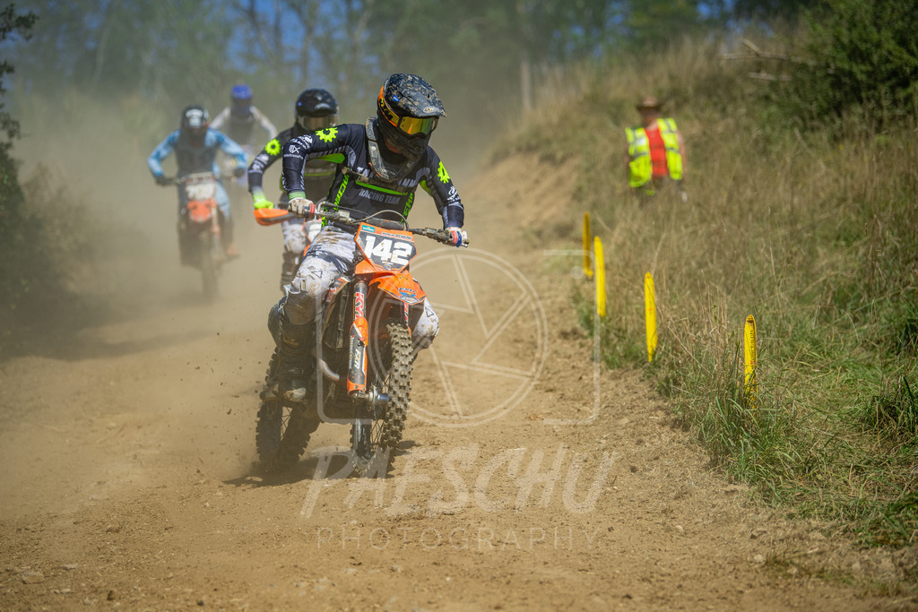 MXO (331) | Paeschuphoto Shop - Wer nicht sucht der auch nicht findet.Ob Motocrossbilder oder von einem besuchtem Spiel, Hauptsache Action. - Realisiert mit Pictrs.com