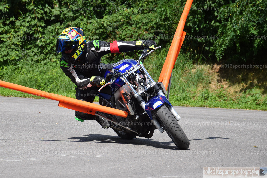 DSC_0548 | Sportfotografie , Motorsport, Motoross, Reitsport, Mointainbike, Enduro,
Landschaft , Outdoor, Eventfotografie, Landschaft, Bilder online bestellen - Realisiert mit Pictrs.com