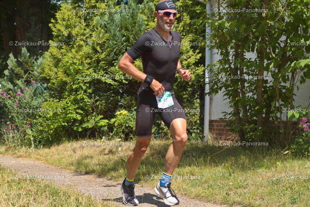 2023_0630_KoberTriathlon_DPM-OLY1042 | Urban. Natur. Panorama. Luftbild. 
Der Bildershop für aufregende Perspektiven!
Für Deko, Wandbild und Kalender!
Wir bringen LED-Bilder zum Leuchten!
