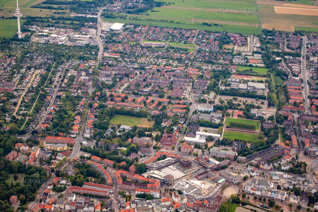 Luftbild: Westerwischweg in Cuxhaven im Bundesland Niedersachsen in Deutschland. Foto: IMG_70558.jpg vom 06.08.2014 durch Werner Riehm/FLY-FOTO.de