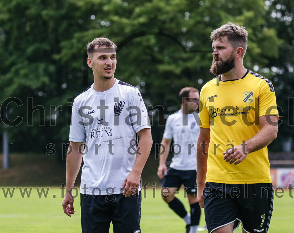 2023-07-23_027_SV_Anzing_gegen_SC_Kirchasch | Anzing, Deutschland, 23.07.2023:
Fußball, Kreisliga 2023 / 2024, Testspiel, SV Anzing gegen SC Kirchasch, Endergebnis: 5:1

Igor Thomas (SC Kirchasch, #7)

Foto: Christian Riedel / fotografie-riedel.net