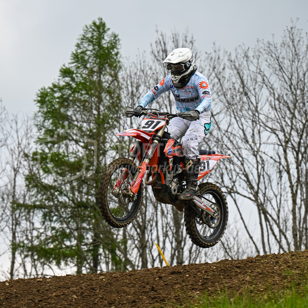 Motocross Schlatt bei Winterthur - 30. April 2023 | #91 Suter Rahel aus Basadingen (CH) auf KTM in der Kategorie Swiss MX Women Cup am Motocross Schlatt bei Winterthur, 30. April 2023. 
Instagram: @mx_schlatt | @mc_wila | @sam_schweiz
Bild: Sportfotografie Markus Aeschimann | www.markus-aeschimann.ch - Realisiert mit Pictrs.com