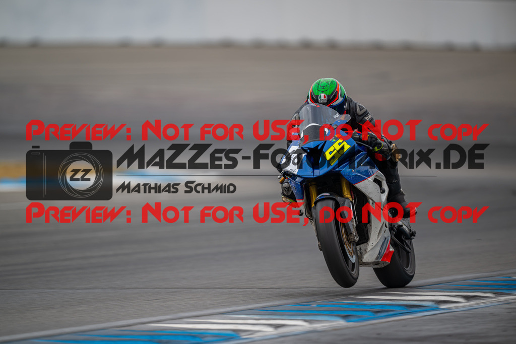 MaZZes-Fotomatrix-20260809-577359 | R1