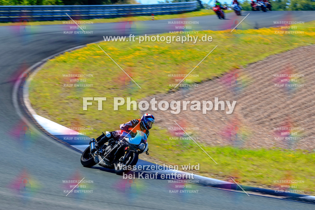 _TCM5753 | Hier findet Ihr Bilder von Touristenfahrten auf der Nürburgring Nordschleife oder von anderen Veranstaltungen die ich besucht habe. Viel Spass beim Durch Schauen 