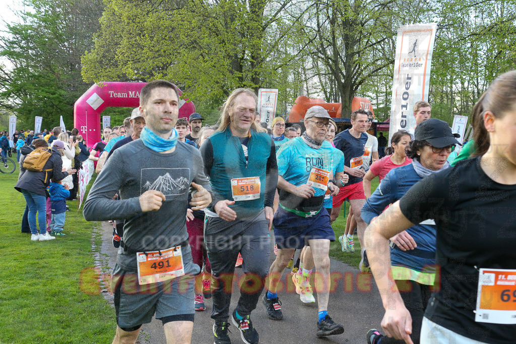 240403_1829_EX1_7220 | Sportfotografie im Rhein-Sieg Kreis, Köln, Bonn, NRW, Rheinland Pfalz, Hessen, etc. Unser Tätigkeitsfeld umfasst den Laufsport vom Volkslauf über den Marathon, Duathlon, Triathon bis zum Ultralauf wie Kölnpfad Ultra oder Schindertrail.