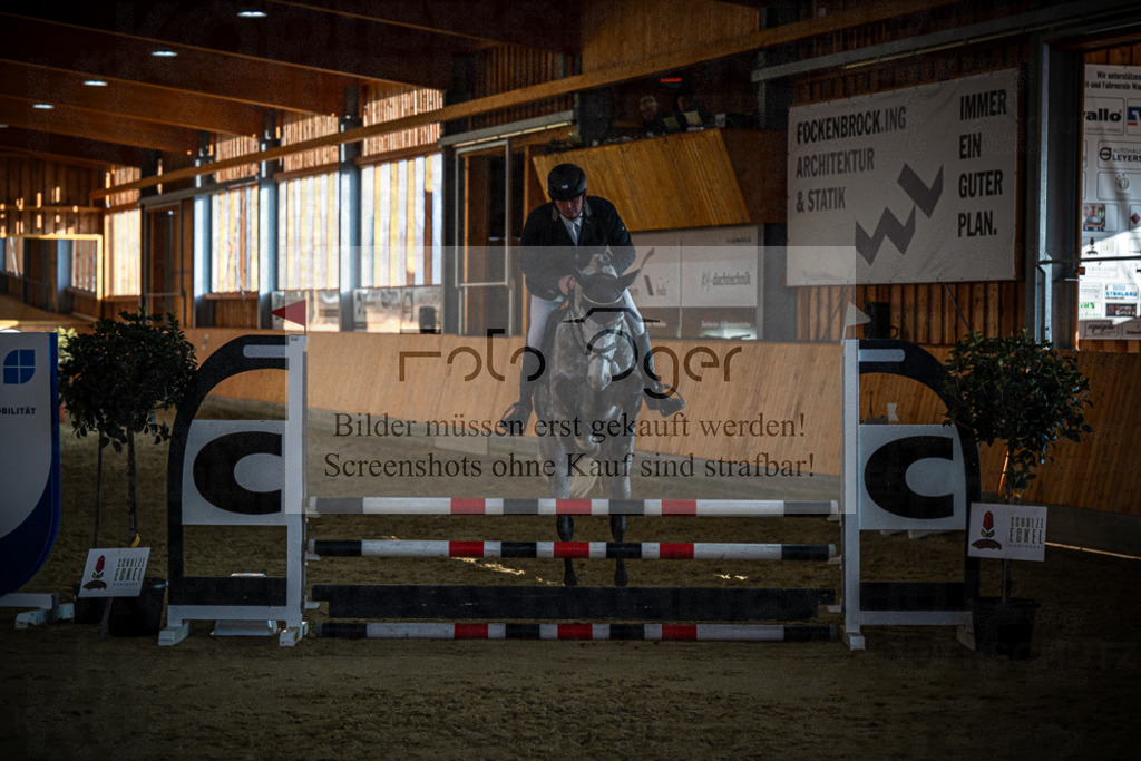 DOS_1590 | Entdecke hochwertige Reitturnierfotos von Foto Oger. Professionell, emotional und authentisch – jetzt Lieblingsmomente im Shop bestellen.Deutschlandweite Turnierfotografie. - Realisiert mit Pictrs.com