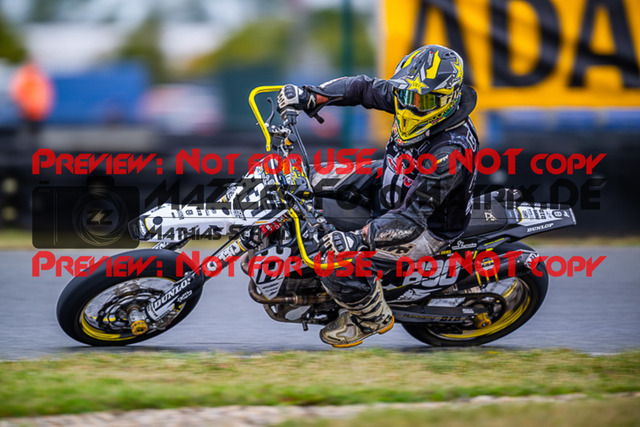 MaZZes_FotoMatrix_231001_1423 | UE40