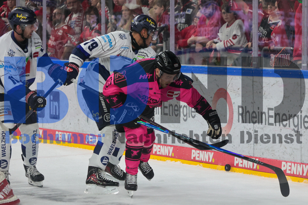 SES_KOLISE20251012-63 | bond - Realisiert mit Pictrs.com