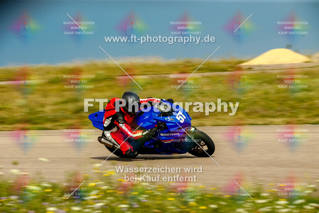 Chambley Juli-0660 | Hier findet Ihr Bilder von Touristenfahrten auf der Nürburgring Nordschleife oder von anderen Veranstaltungen die ich besucht habe. Viel Spass beim Durch Schauen 