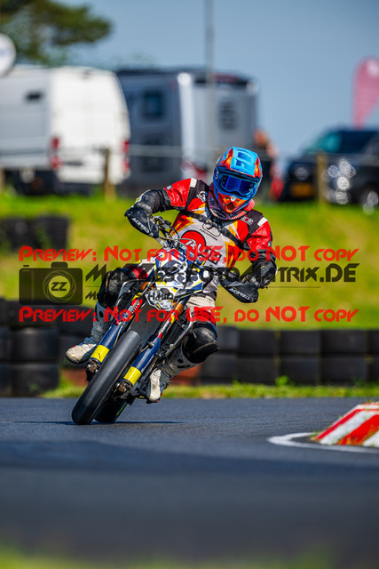 MaZZes_FotoMatrix_240510_6007705_3320 | S2