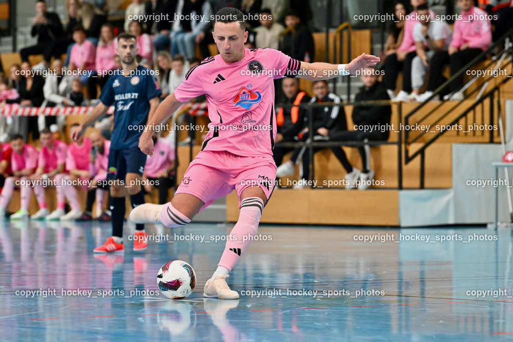 Carinthia Flamengo Futsal Club vs. LPSV-K | #7 Enes Brdjanovic Carinthia Flamengo, Carinthia Flamengo Futsal Club vs. LPSV-K, Carinthia Flamengo Futsal Club vs. LPSV-K am 03.11.2024 in Klagenfurt (Ballspielhalle Viktring), Austria, (Photo by Bernd Stefan)
