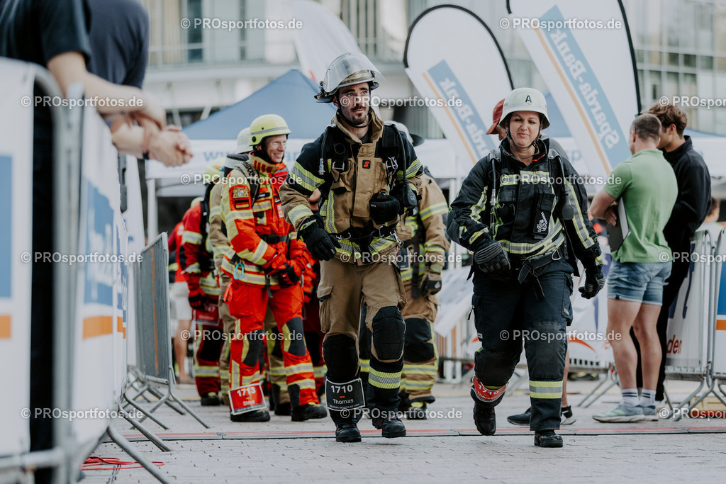 240825_Treppenlauf-426 | Professionelle Fotos Ihrer Laufsportveranstaltung.