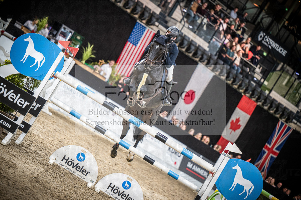 DOS_3149 | Entdecke hochwertige Reitturnierfotos von Foto Oger. Professionell, emotional und authentisch – jetzt Lieblingsmomente im Shop bestellen.Deutschlandweite Turnierfotografie. - Realisiert mit Pictrs.com