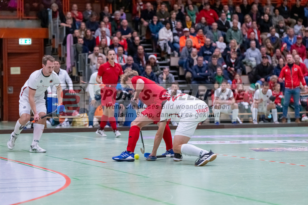 HK_20241220_100636 | 1. Bundesliga Halle Herren Crefelder HTC - Gladbacher HTC am 20.12.2024 Halle Glockenpitz, Krefeld ,