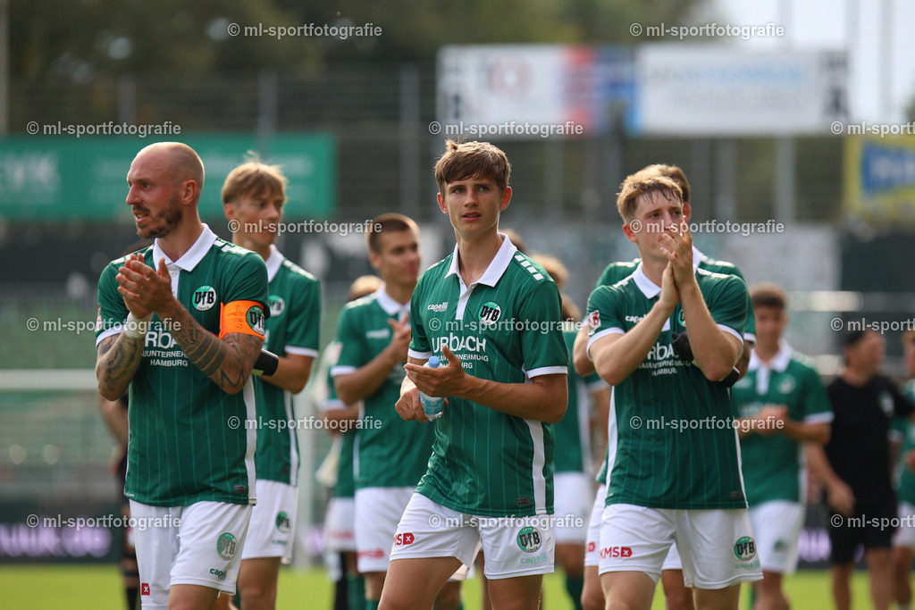 Fußball I Herren I Saison 2025/2026 I Regionalliga Nord I 10. Spieltag I VfB Lübeck - FSV Schöningen | ml-sportfotografie - Realisiert mit Pictrs.com