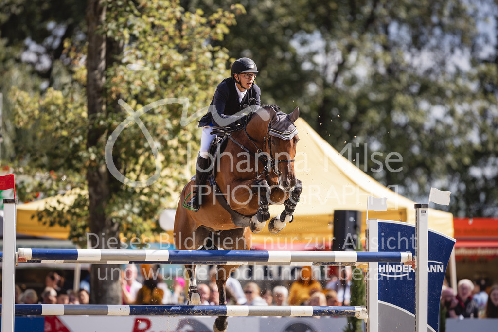 230827_Delbrueck_GrosserPreis-548 | Deine schönsten Turniermomente als professionelle Fotos! Entdecke hochwertige Pferdesport-Fotografie im Online-Shop. Jetzt Fotos finden & bestellen!