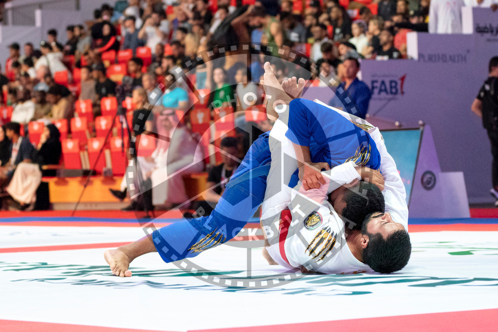 20231106PBB1836 | Fighters compete during the AJP World Master Championship in the Mubadala Arena in Abu Dhabi, Arab United Emirates, on November 6, 2023.