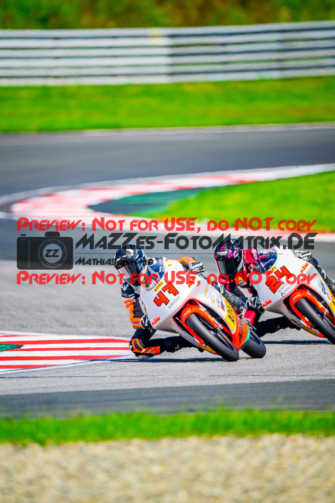 MaZZes_FotoMatrix_240601_6007705_1404 | KTM