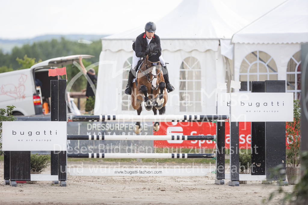 220611_LüPfSpTa_M2-Spr-404 | Lützower Pferdesporttage
Springprüfung Kl. M**
11.06.2022