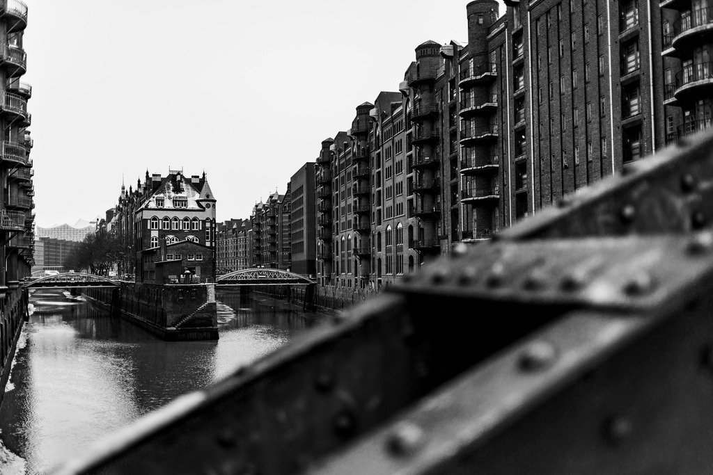 _MSC1822 | Fotografie, Shop, Art, Kunst, Feuer, Schwarzweiß, SW, BW, Black and White, Foto, Hamburg, Hamburger Hafen, Hamburg City, Hafen, Fotokunst, Photoart, Feuer, Feuerfotos, fire, fire photo - Realisiert mit Pictrs.com