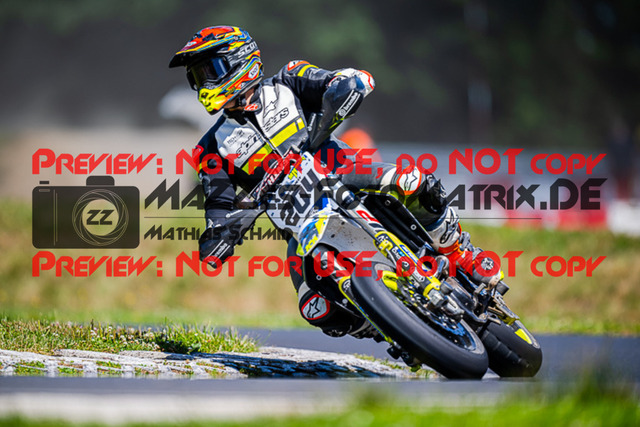 MaZZes_FotoMatrix_220702_0713 | S4