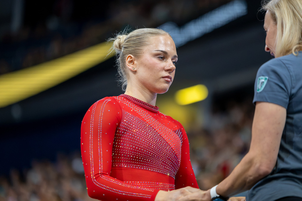 DM Finals 2026; Gerätfinals Frauen Schwebalken | DM Finals 2026; Gerätfinals Frauen Schwebalken***Lea Marie Quaas vor ihrer Übung - Realisiert mit Pictrs.com