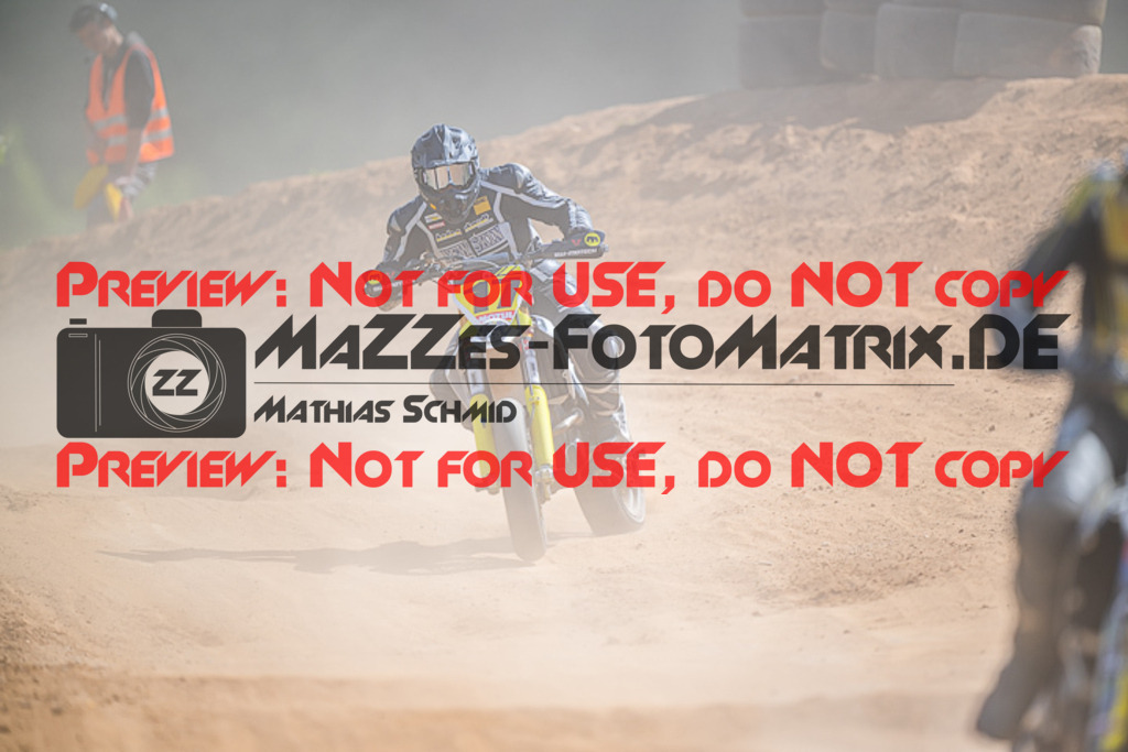 MaZZes_FotoMatrix_220529_0016 | Fotograf Mathias Schmid
Sportfotograf,
Eventfotograf,
Hochzeitsfotograf,
Portraitfotograf