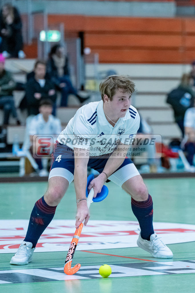 HK_20231217_107629 | 1. Bundesliga Herren Crefelder HC - Düsseldorfer HC  am 17.12.2023 Sporthalle Glockenspitz, Krefeld , Cofalla Jonas ( Düsseldorfer HC #4 )