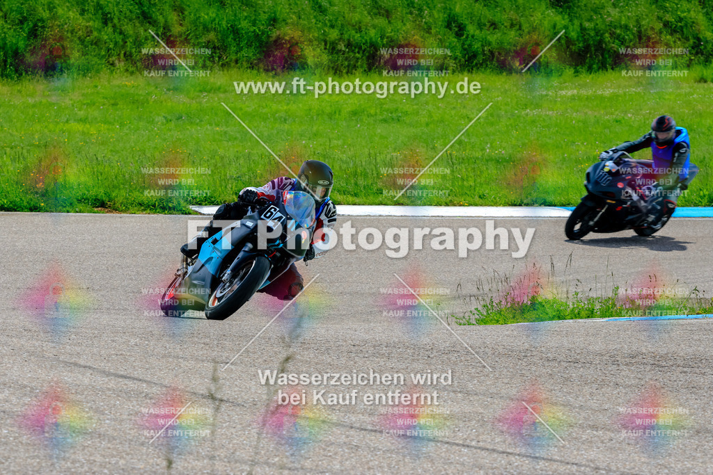 MotoTeam-9852 | Hier findet Ihr Bilder von Touristenfahrten auf der Nürburgring Nordschleife oder von anderen Veranstaltungen die ich besucht habe. Viel Spass beim Durch Schauen 