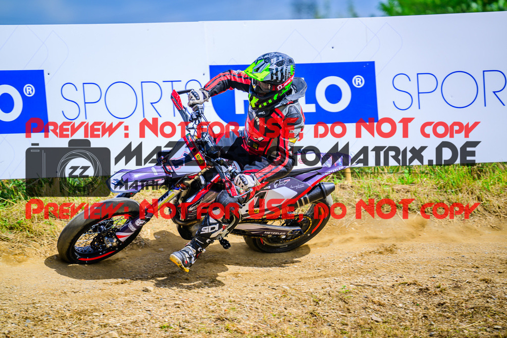 MaZZes_FotoMatrix_240713_6007705_9540 | UE40