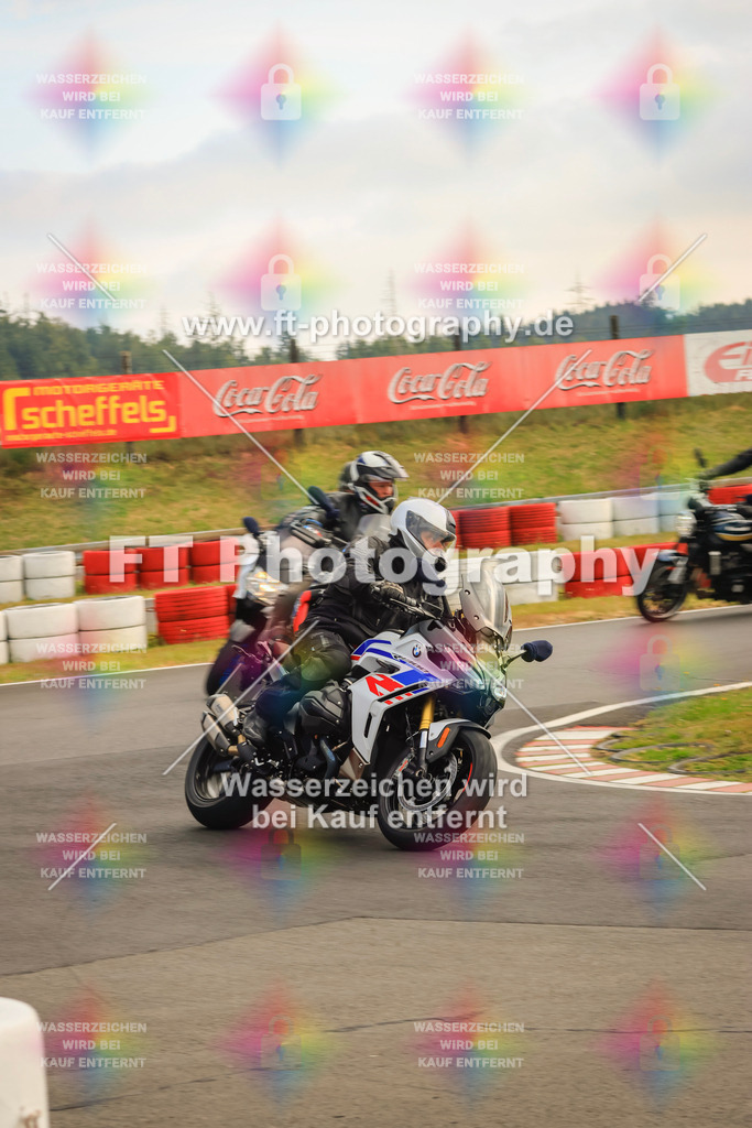 _DSK1950 | Hier findet Ihr Bilder von Touristenfahrten auf der Nürburgring Nordschleife oder von anderen Veranstaltungen die ich besucht habe. Viel Spass beim Durch Schauen 