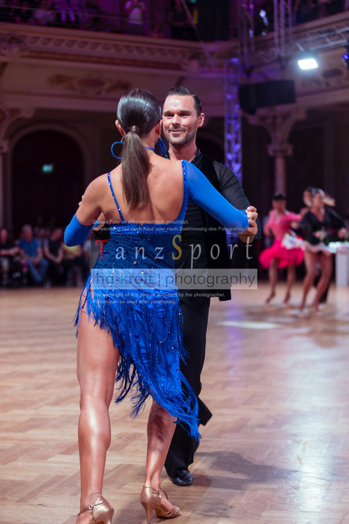 20250705_WDSF_WO_Lat-dC25-3101 | Tanzsportbilder, Standardtanz, Lateintanz, WDSF, DTV, LTVB, dancecomp, goc, hessen tanzt, blaues band der spree, walzer, tango, wiener walzer, slowfox, quickstepp, samba, rumba, cha-cha-cha, paso doble. jive, hd-kroft photography, turniertanzsport