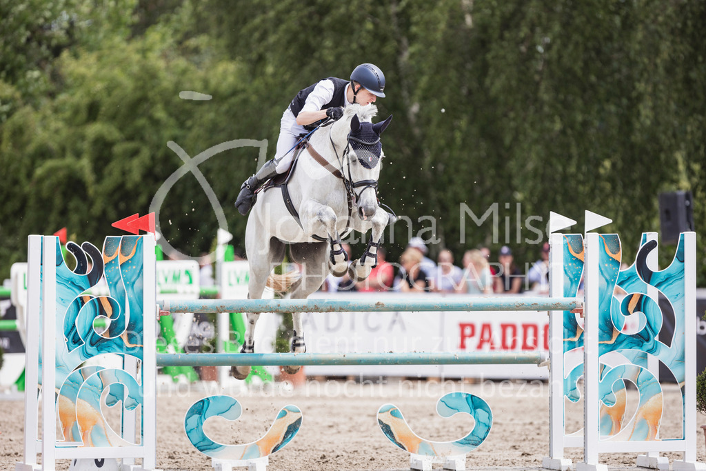 250531_MayDays_M2-SpringenmstAnf-827 | Deine schönsten Turniermomente als professionelle Fotos! Entdecke hochwertige Pferdesport-Fotografie im Online-Shop. Jetzt Fotos finden & bestellen!