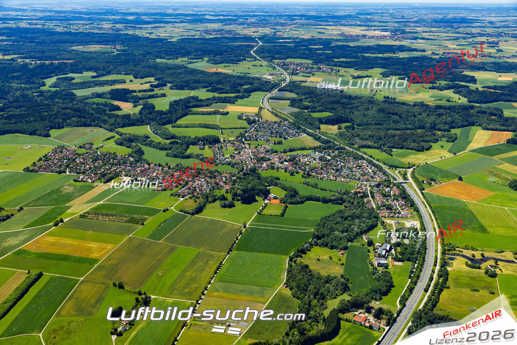 Aktuelles Luftbild von Oberwindach Windach - Die Luftaufnahme wurde 2022 mittels UL-Flugzeug erstellt ( keine Drohne ) - hochauflösende Kamera-Systeme von  Canon -Beste Qualität - Für grossformatige Ausdrucke geeignet. Die Geschenkidee !